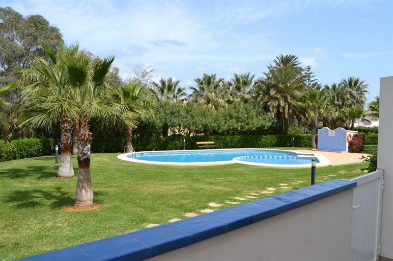 Las Olas Pili Locdenia Dış mekan fotoğraf